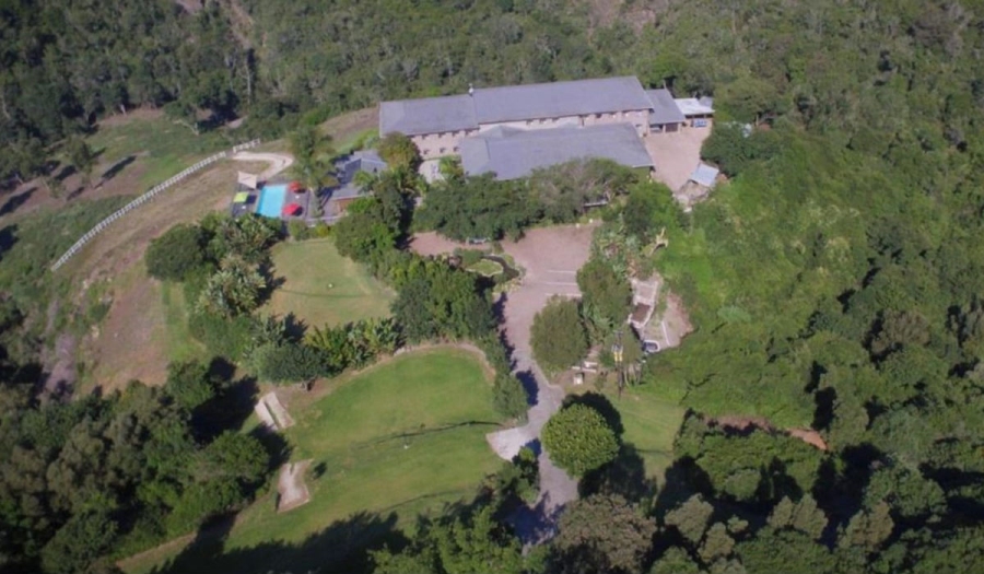 10 Bedroom Property for Sale in Hoekwil Western Cape